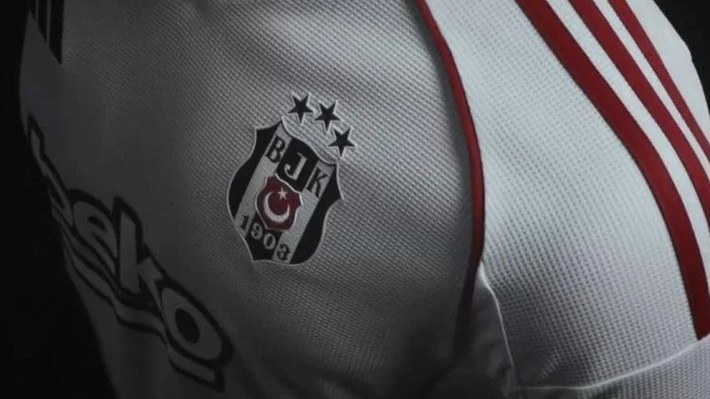 Beşiktaş yeni sezonda giyeceği formaları tanıttı! - Resim: 3
