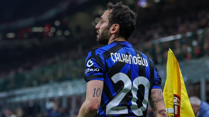 Galatasaray, Hakan Çalhanoğlu için görüşmelere başladı! İşte Inter'in istediği bonservis bedeli - Resim: 5
