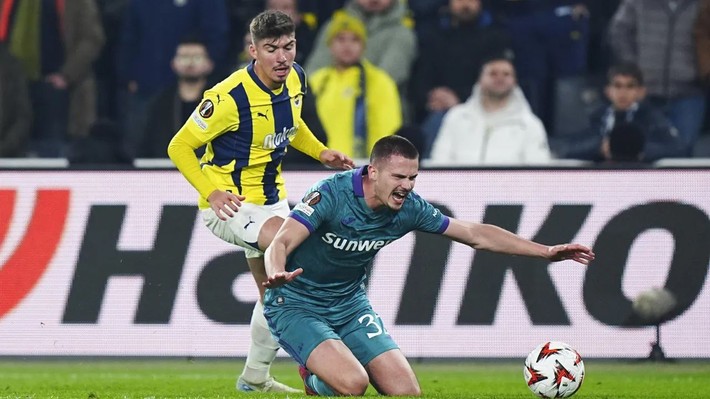 Koç teklifi yeterli bulmamıştı! Pereira Mourinho'nun genç yıldızı için devreye girdi - Resim: 7