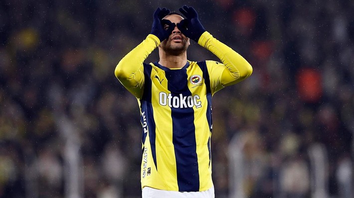 Ali Koç gözünü kararttı 45 milyon euroyu masaya koydu! Sane'yi gölgede bırakacak transfer - Resim: 8