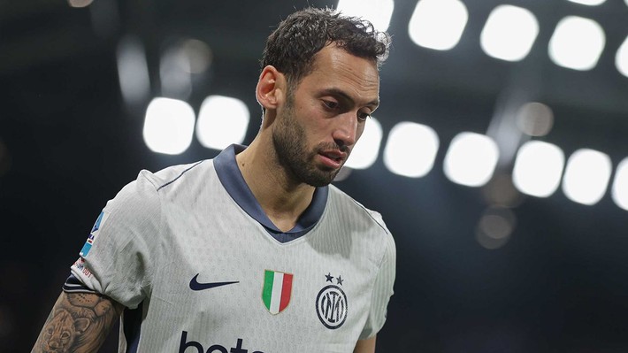 Galatasaray resmi görüşmelere başladı! İşte Hakan Çalhanoğlu için teklif edilen rakam - Resim: 5