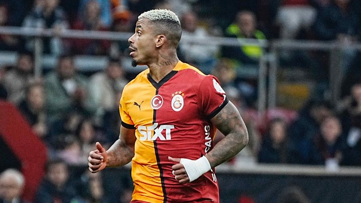 Galatasaray'da beklenmedik ayrılık! Okan Buruk'un Devler Ligi planları altüst oldu - Resim: 8
