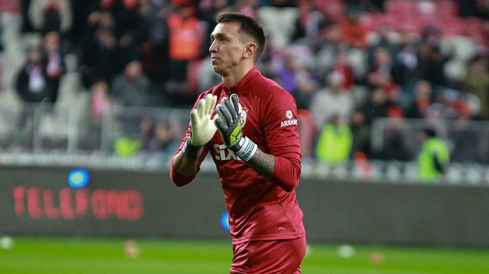 Galatasaray, Muslera'dan daha iyisini buldu! Arda Güler, Vinicius ve Sörloth'a kan kusturmuştu - Resim: 2