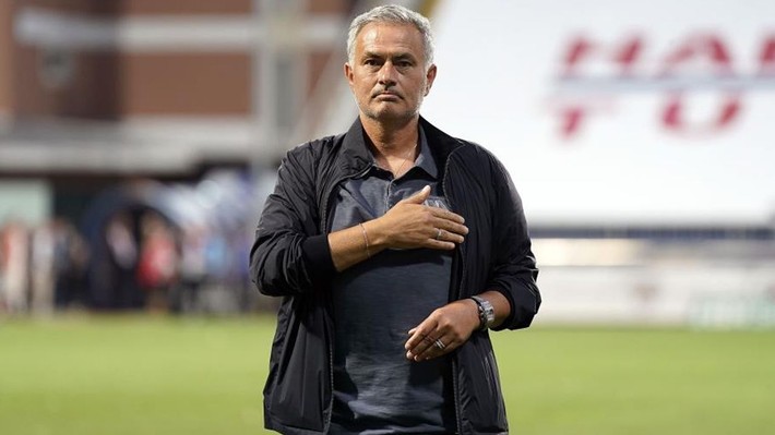 Jose Mourinho transfer mesaisinde! Dünya yıldızlarıyla bizzat görüştü - Resim: 1