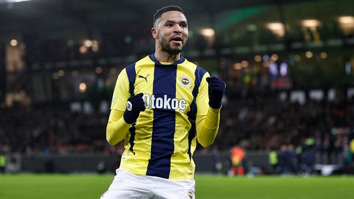 Mourinho önce kalmasını istedi şimdi 'gönderilsin' raporu verdi! Fenerbahçe'ye rekor gelir - Resim: 6