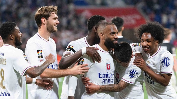 Lyon'da 7 futbolcu ayrılmaya karar verdi! Süper Lig'den ilk teklifler yapıldı - Resim: 1