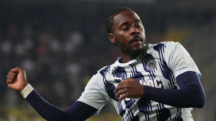 Beşiktaş, Jurasek sonrası bir transferi daha bitirdi! İstanbul'a geliyor - Resim: 5