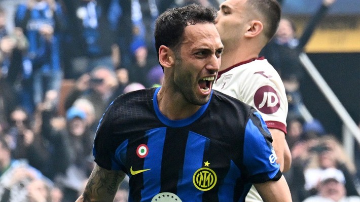 Hakan'a 40M € isteyen Inter Galatasaray'ın yıldızına talip oldu Dursun Özbek aynı tarifeyi uyguladı - Resim: 2