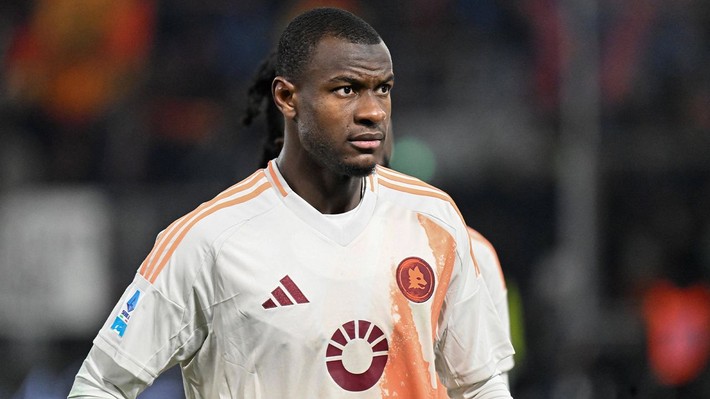 Roma Mourinho'nun transferini satışa koydu Özbek devreye girdi! - Resim: 5