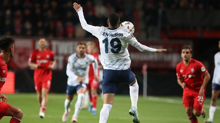 Ali Koç Jhon Duran'la anlaştı Youssef En-Nesyri'nin biletini kesti! Süper Lig rekoru kıracak bonservisle gidiyor... - Resim: 2