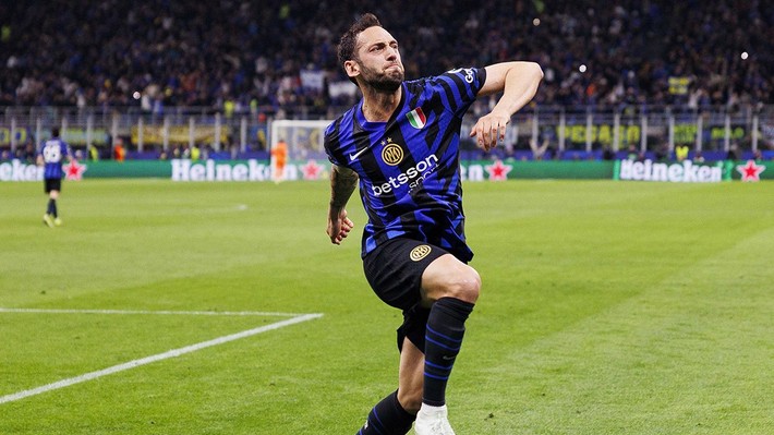 Inter'den Hakan Çalhanoğlu kararı! İşte Galatasaray'dan istedikleri bonservis bedeli - Resim: 2
