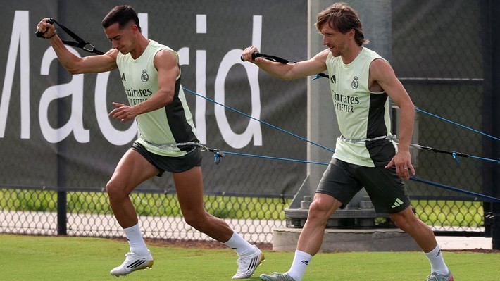 Koç'un ikna edemediği dünya yıldızı için Mourinho devreye girdi! Telefonla arayacak - Resim: 6