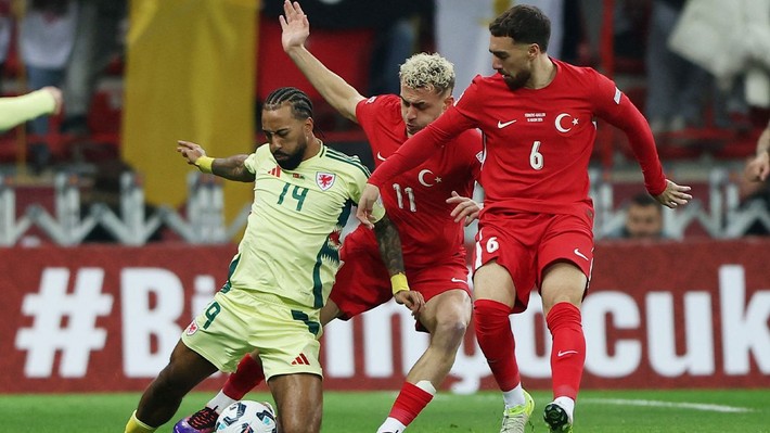 Orkun Kökçü'nün oynamak istediği takım belli oldu! Süper Lig devleri peşindeydi - Resim: 9