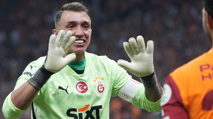 Petrovic ve Perri derken kaleci krizi İtalya'dan çözüldü! Yıllık ücreti bile belli oldu - Resim: 2