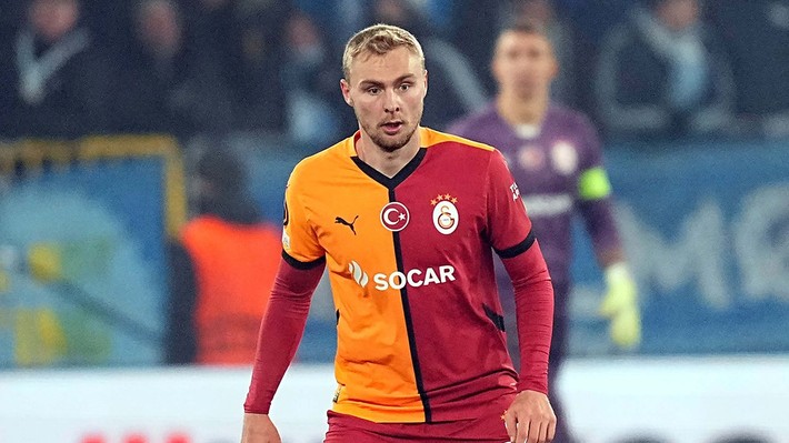 Okan Buruk üç yıldızı kadro dışı bıraktı! Yeni transferler geldikleri gibi gidiyor - Resim: 5