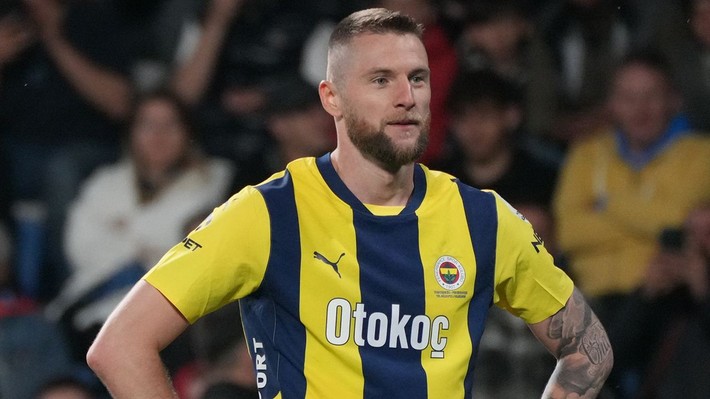 Ali Koç, Jhon Duran sonrası 15 milyon euroya bir transferi daha bitirdi! Yıllık ücreti bile belli oldu - Resim: 2