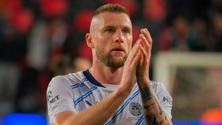 Ali Koç, Jhon Duran sonrası 15 milyon euroya bir transferi daha bitirdi! Yıllık ücreti bile belli oldu - Resim: 4