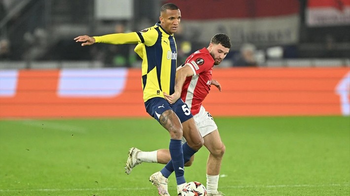Ali Koç transferi için peşinden koştuğu yıldıza kapıyı gösterdi! 5 talip çıktı - Resim: 9