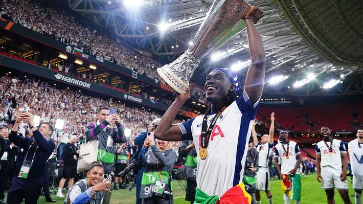 Jose Mourinho kendi transferinin biletini kesti! Ali Koç pazarlıklara başlıyor: Yeni yıldız için teklif... - Resim: 5