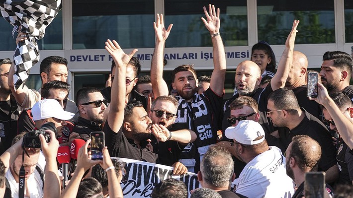 Orkun Kökçü'nün forma numarası belli oldu! - Resim: 5