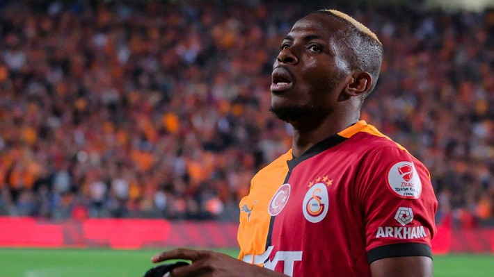 De Laurentiis'in Osimhen inadı kırıldı! İşte banka teminatı gerçekleri ve kasadan çıkacak rakam - Resim: 8