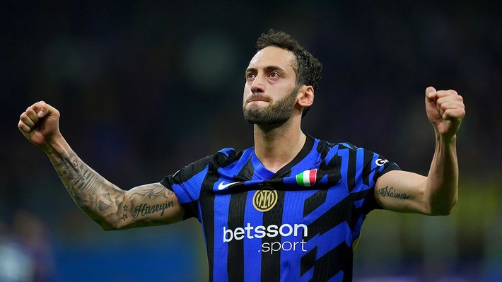 Hakan Çalhanoğlu ve Ali Koç'un özel görüşmesi basına sızdı! Transfer kararını bildirdi - Resim: 3