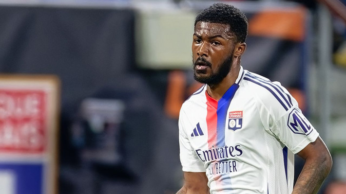 Wilfried Singo derken Galatasaray'dan büyük ters köşe! Sağ bek transferi için görüşmeler başladı - Resim: 7