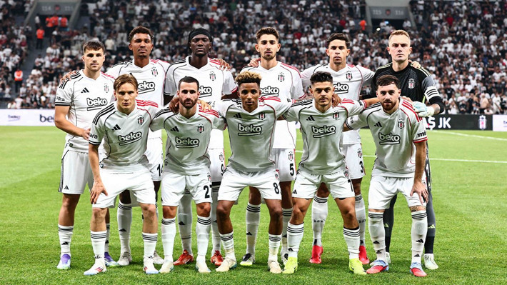 Taraftarlar ile bağı tamamen koptu! Milot Rashica ayrılmak istiyor - Resim: 1