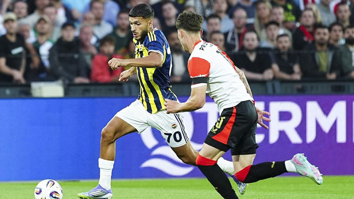 Hollanda'da manşet Fenerbahçe: Feyenoord, Türkiye'ye mutlu gidiyor! - Resim: 6