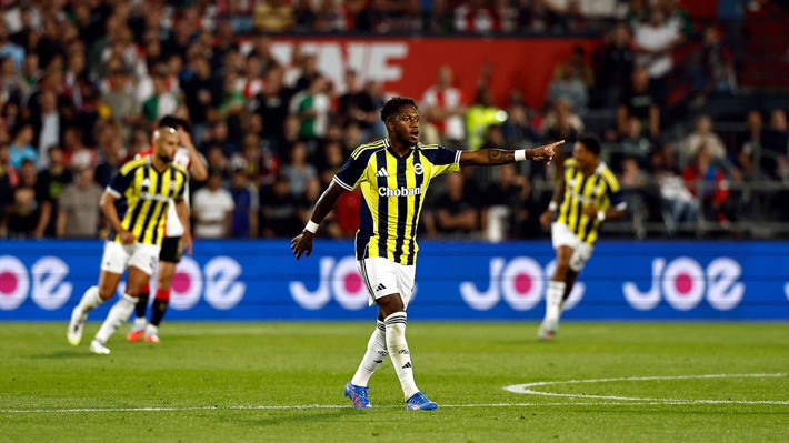 Fenerbahçe'nin yıldızı yerden yere vuruldu: Eski kimliğinden çok uzak! Bunun nedenini biliyordur - Resim: 3