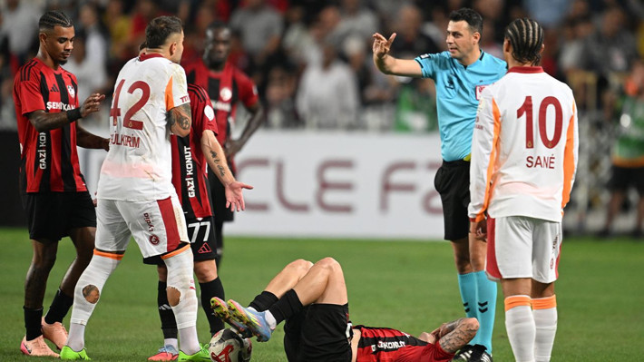 Trıo ekibi Gaziantep FK-Galatasaray maçını yorumladı: İki penaltı ve kırmızı kart doğru karar - Resim: 1