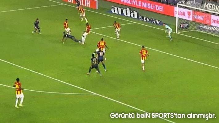 Bir penaltı ve üç kırmızı kart! beIN Trio ekibi, Göztepe-Fenerbahçe maçını yorumladı - Resim: 4