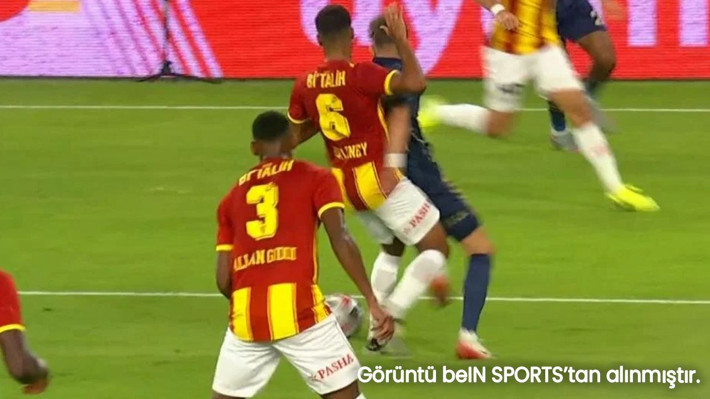 Bir penaltı ve üç kırmızı kart! beIN Trio ekibi, Göztepe-Fenerbahçe maçını yorumladı - Resim: 5