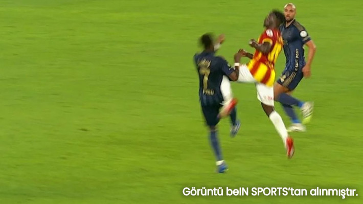 Bir penaltı ve üç kırmızı kart! beIN Trio ekibi, Göztepe-Fenerbahçe maçını yorumladı - Resim: 6