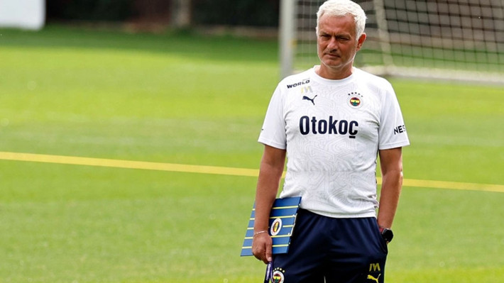 En unutulmaz Jose Mourinho anları! Tüm dünya onu konuşuyor... - Resim: 16
