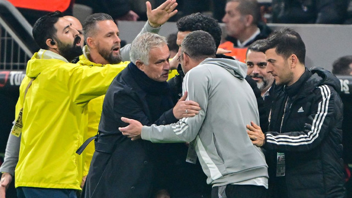 En unutulmaz Jose Mourinho anları! Tüm dünya onu konuşuyor... - Resim: 18