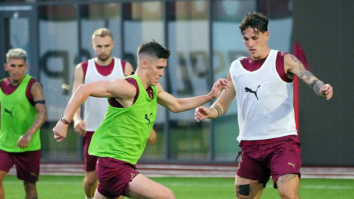 Galatasaray'da yaprak dökümü! Okan Buruk'un 'kalsın' raporu verdiği yıldız oyuncu da veda ediyor - Resim: 8