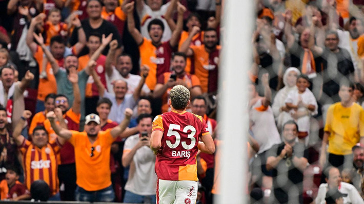 Galatasaray'da Barış Alper Yılmaz kaosu! Bu rakamın altına asla" - Resim: 5