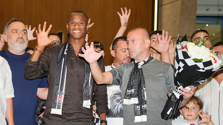 Beşiktaş transfere doymuyor! Serdal Adalı sol kanattan önce sağ kanat transferini bitirdi - Resim: 3