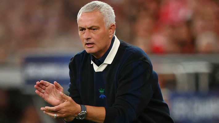 Ali Koç, Portekiz dönüşü Mourinho'nun biletini kesti! 'Transfer yapamıyorlar' restine çok sert yanıt - Resim: 6