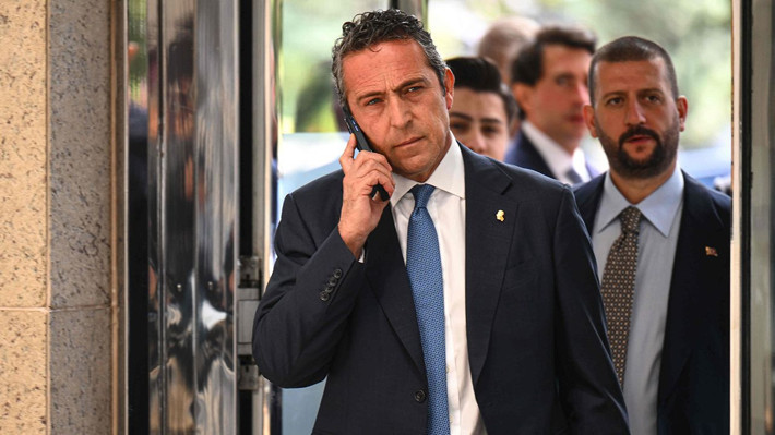Ali Koç, Fenerbahçe'nin kapısından dönen yıldızı açıkladı! Transferi duyurdu: Görüşmelerimiz sürüyor - Resim: 3