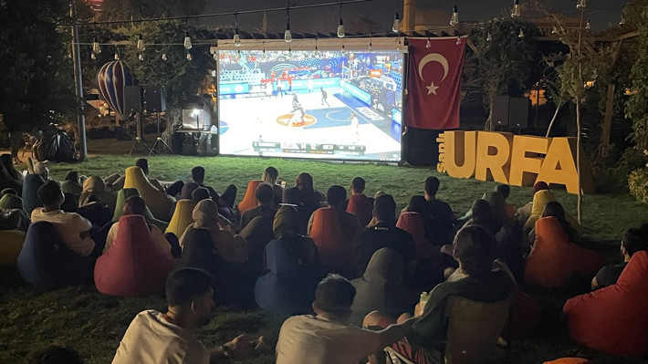 Türkiye, 12 Dev Adam için Almanya karşısında tek yürek oldu! - Resim: 14