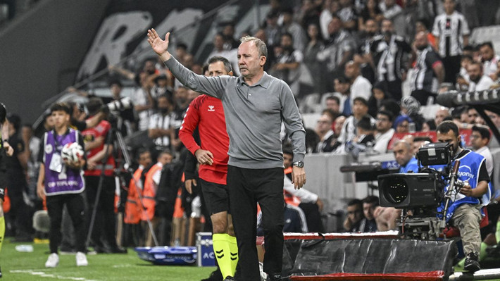 Spor yazarları Beşiktaş'ın galibiyetini değerlendirdi: "Bu güçsüz oyun için mi bu kadar çok para harcandı?" - Resim: 2