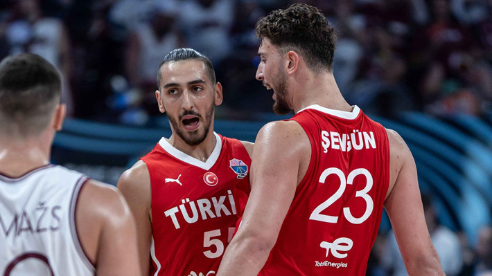 12 Dev Adam'ın EuroBasket'teki final yolculuğu! Ergin Ataman ve öğrencileri bir ilki yaşattı - Resim: 2