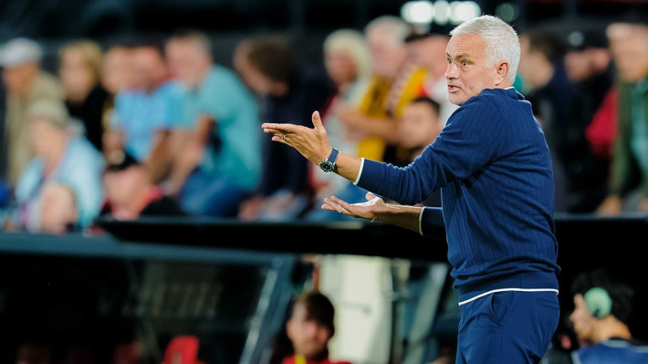 Jose Mourinho'nun yeni takımı belli oldu! Seçim kozu olarak dün gece imzayı attı - Resim: 4