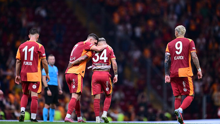 Nihat Kahveci'den yıldız futbolcuya ilginç yorum: Benimle aynı tempoda - Resim: 6