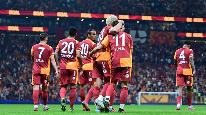 Nihat Kahveci'den yıldız futbolcuya ilginç yorum: Benimle aynı tempoda - Resim: 5