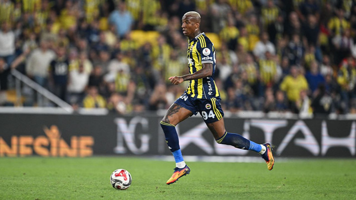 Sadettin Saran Domenico Tedesco'nun penaltı yasağıyla yetinmedi Anderson Talisca'nın biletini kesti! - Resim: 4