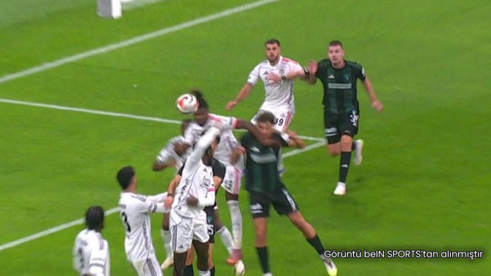 beIN Trio ekibi Beşiktaş-Kocaelispor maçını yorumladı! 2 penaltı ve 1 kırmızı kart... - Resim: 4