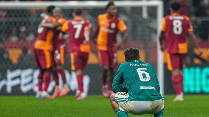 İngiliz basını Cimbom'u manşetlere taşıdı! "Cehennem gibi bir gecede..." - Resim: 5